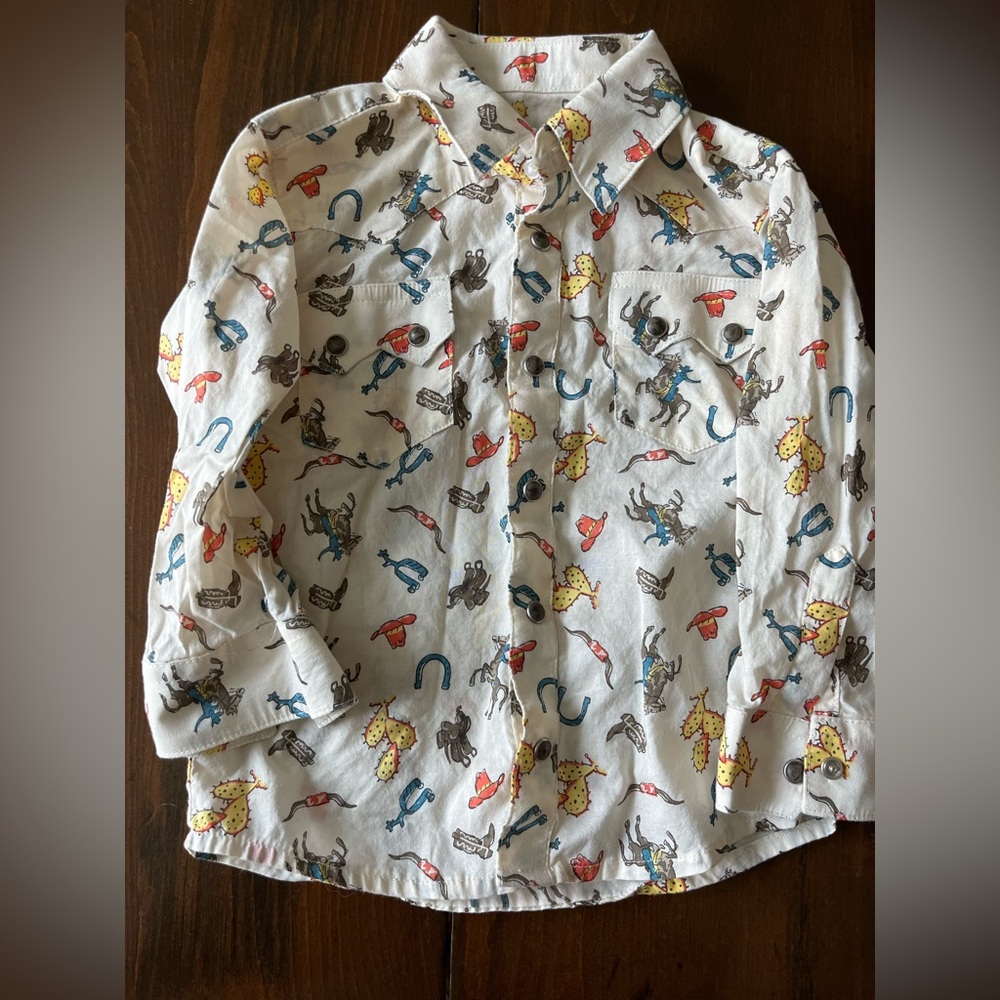EUC Wrangler Pearl Button Western Shirt